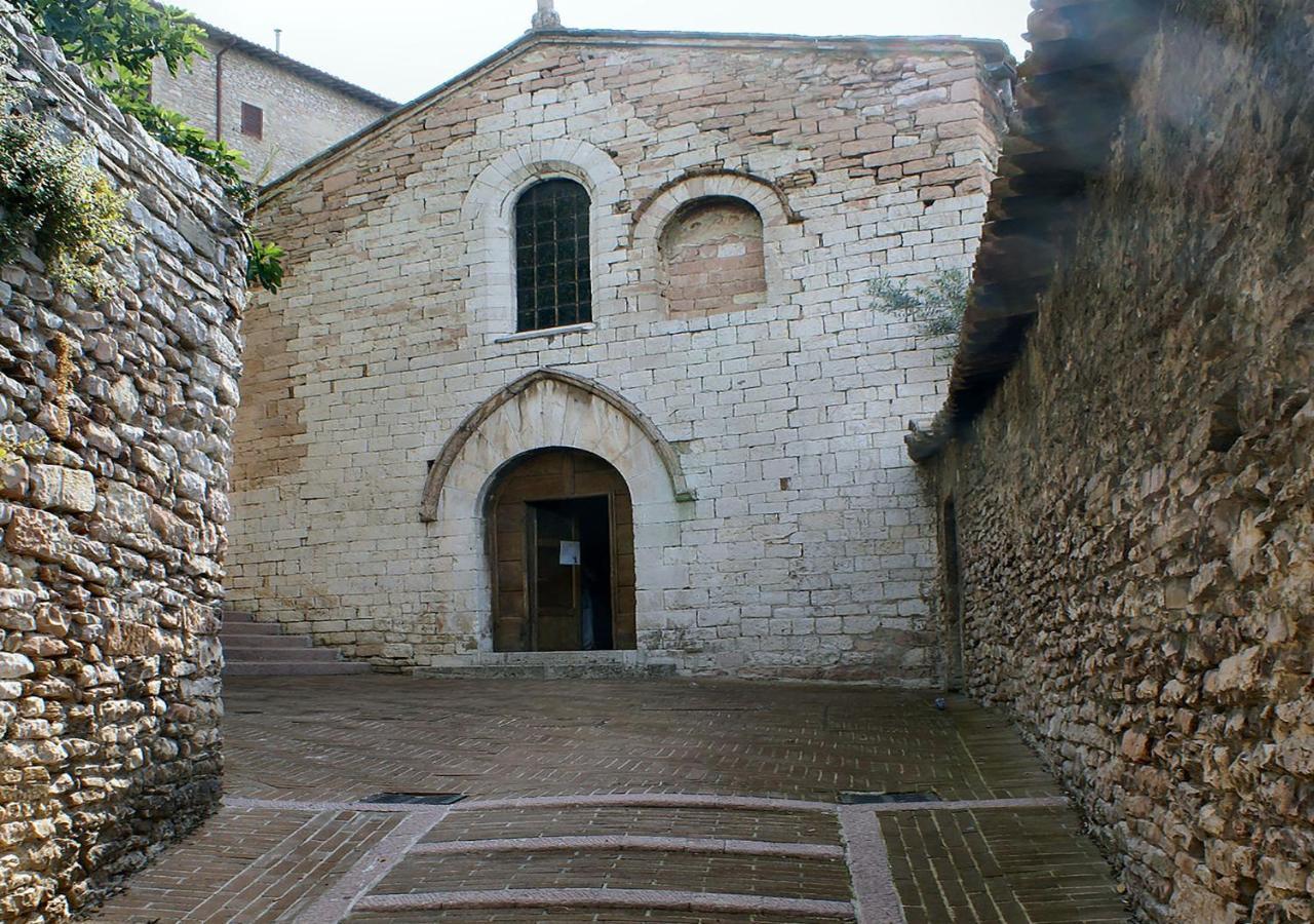 Camere Gambacorta Asís Exterior foto